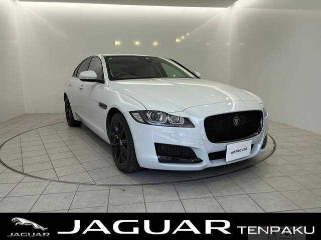 2017 Jaguar XF