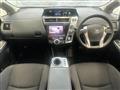 2015 Toyota PRIUS α