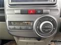 2012 Daihatsu Tanto