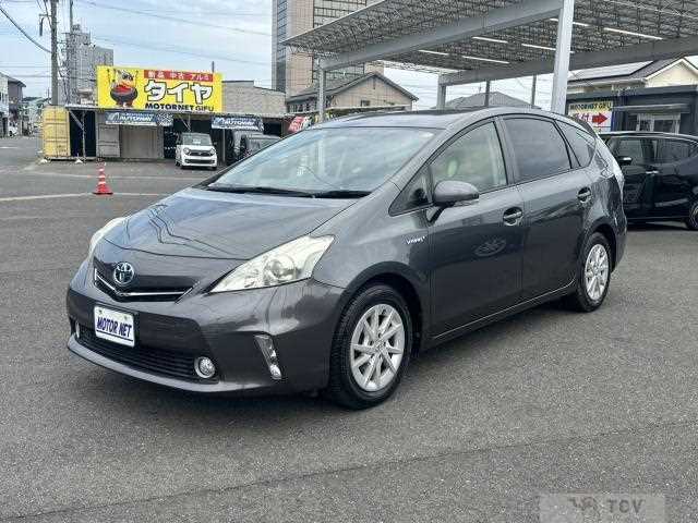2012 Toyota PRIUS α