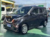 2022 Nissan Nissan Others