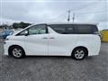 2019 Toyota Vellfire