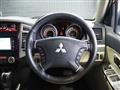 2014 Mitsubishi Pajero