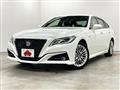 2019 Toyota Crown Hybrid