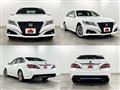 2019 Toyota Crown Hybrid