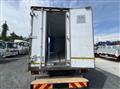 2019 Isuzu Elf Truck