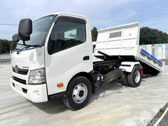 2016 Hino Dutro