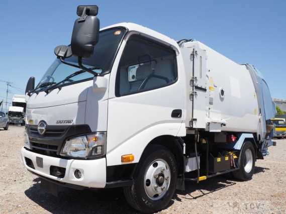 2017 Hino Dutro