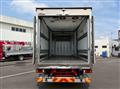 2018 Isuzu Elf Truck