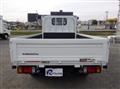 2013 Isuzu Elf Truck