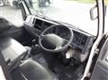 2013 Isuzu Elf Truck