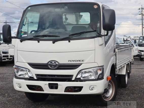 2017 Toyota Toyoace