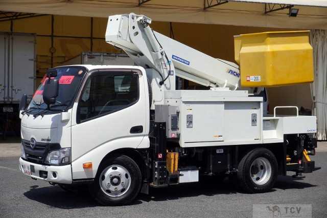 2018 Hino Dutro