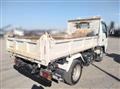 2020 Isuzu Elf Truck