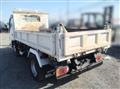 2020 Isuzu Elf Truck