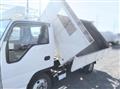 2020 Isuzu Elf Truck