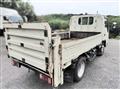 2010 Isuzu Elf Truck