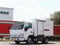 2013 Isuzu Elf Truck