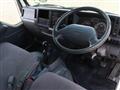 2013 Isuzu Elf Truck