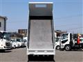 2016 Isuzu Elf Truck