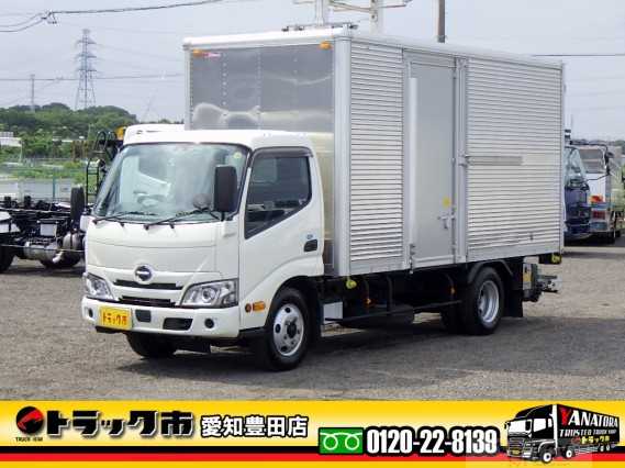 2022 Hino Dutro
