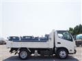 2014 Hino Dutro