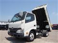 2014 Hino Dutro