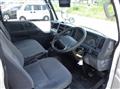 2013 Isuzu Elf Truck