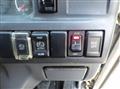 2013 Isuzu Elf Truck