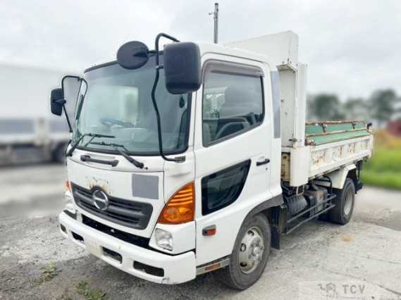 2003 Hino Ranger