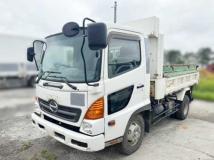 2003 Hino Ranger