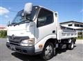2014 Hino Dutro