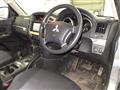 2016 Mitsubishi Pajero