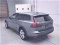 2021 Volvo V60