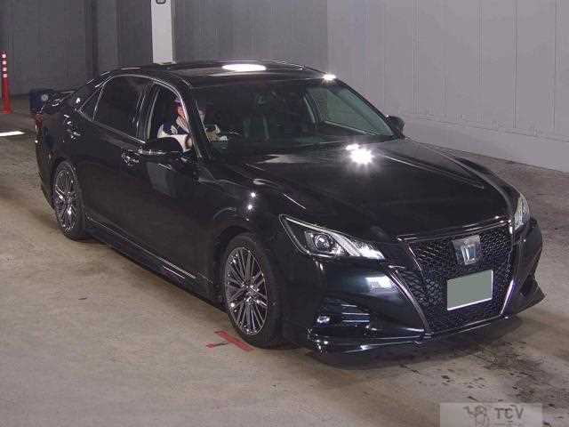 2017 Toyota Crown Hybrid