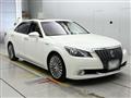 2014 Toyota Crown Majesta
