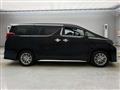 2022 Toyota Alphard Hybrid