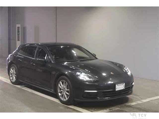 2019 Porsche Panamera