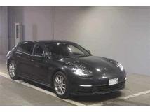2019 Porsche Panamera