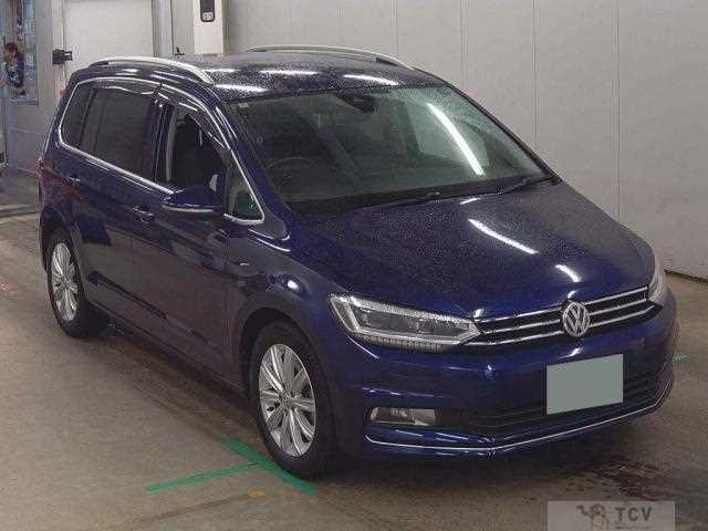 2016 Volkswagen Golf Touran