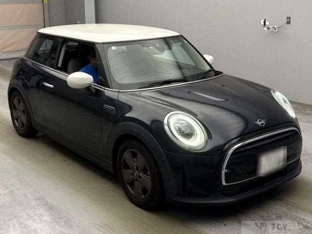 2022 BMW MINI