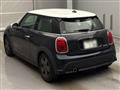 2022 BMW MINI