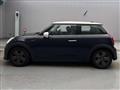 2022 BMW MINI