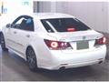 2016 Toyota Crown