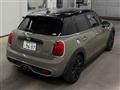 2019 BMW MINI