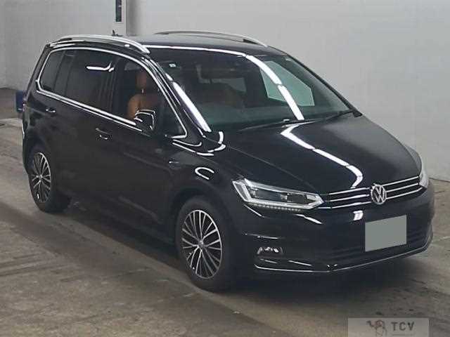 2017 Volkswagen Golf Touran