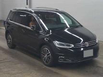 2017 Volkswagen Golf Touran