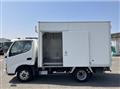 2004 Toyota Dyna Truck