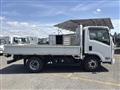 2020 Isuzu Elf Truck