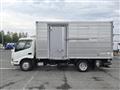 2014 Hino Dutro
